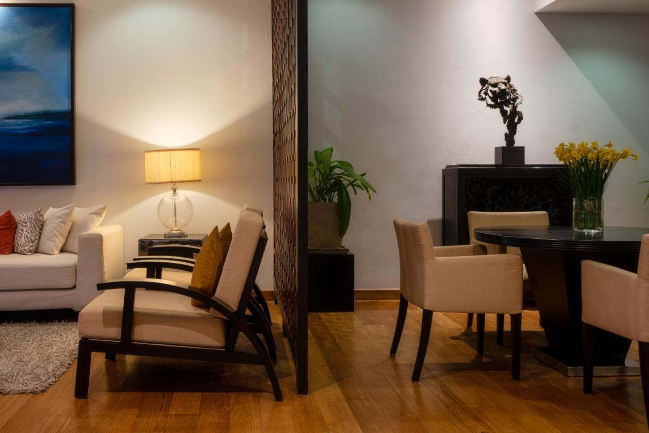 וואדואה The Blue Water - Geoffrey Bawa Heritage - City Resort Hotel מראה חיצוני תמונה