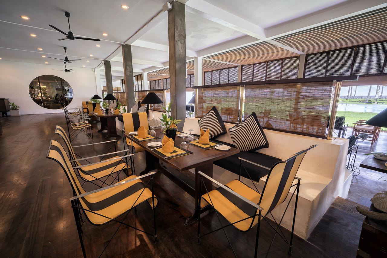 וואדואה The Blue Water - Geoffrey Bawa Heritage - City Resort Hotel מראה חיצוני תמונה